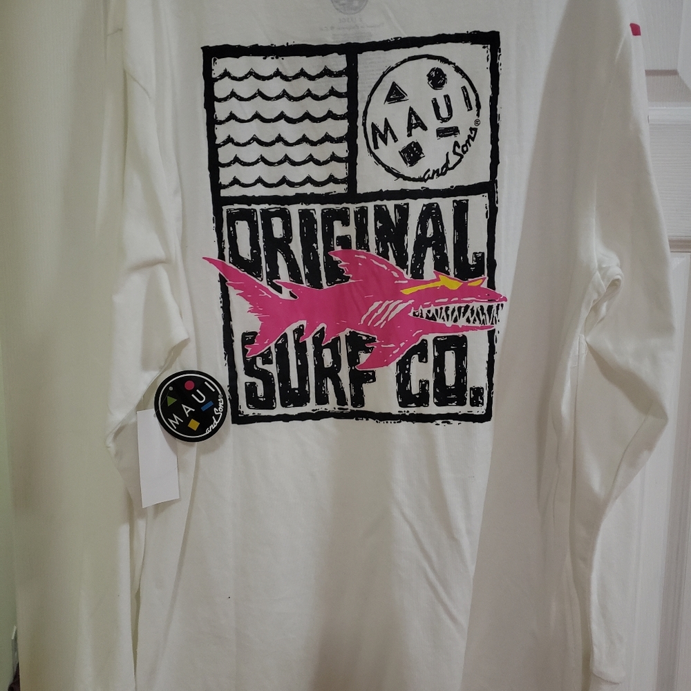 Maui surf tshirt